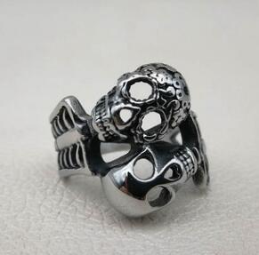Twin Skull Ring