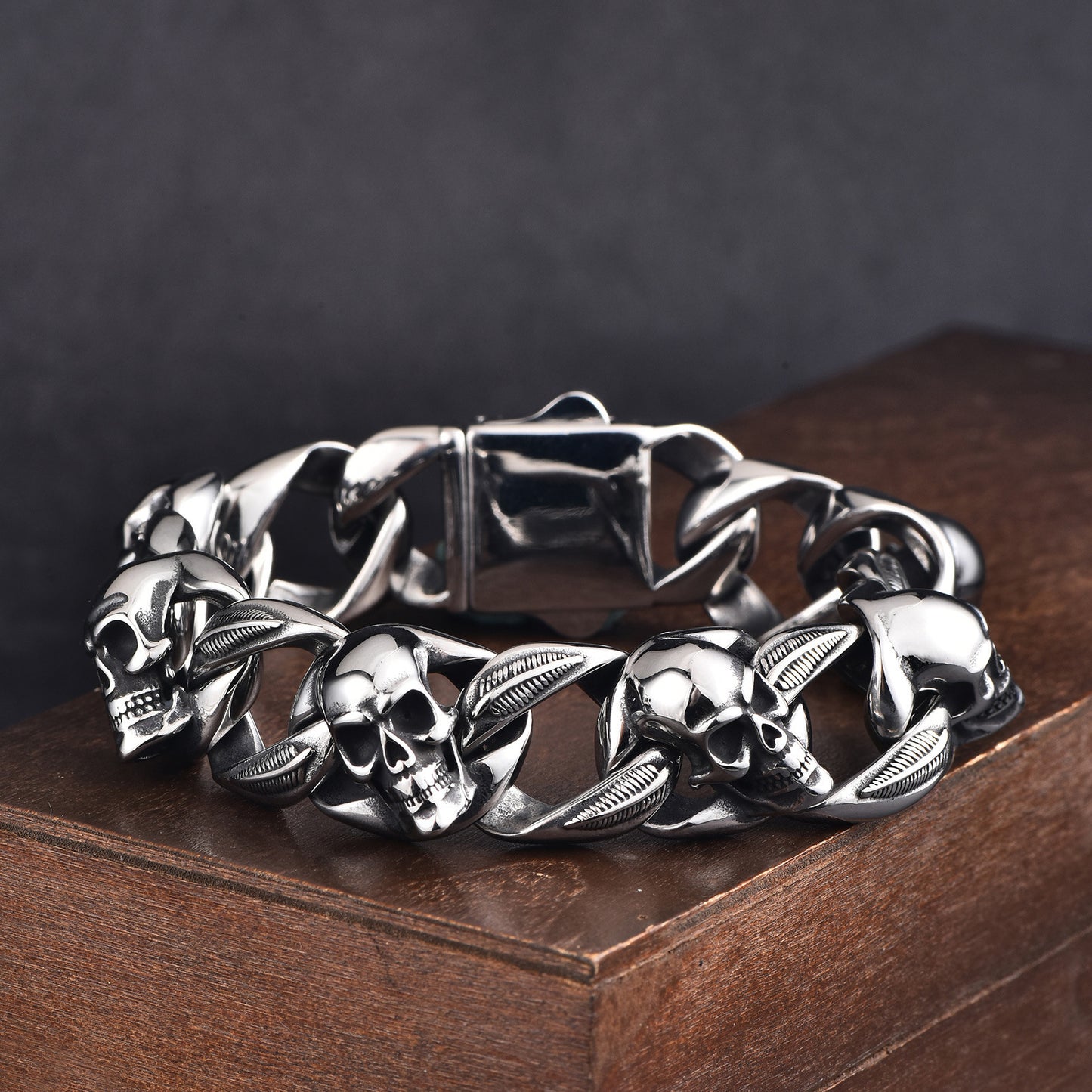 Skull Chain Bracelet