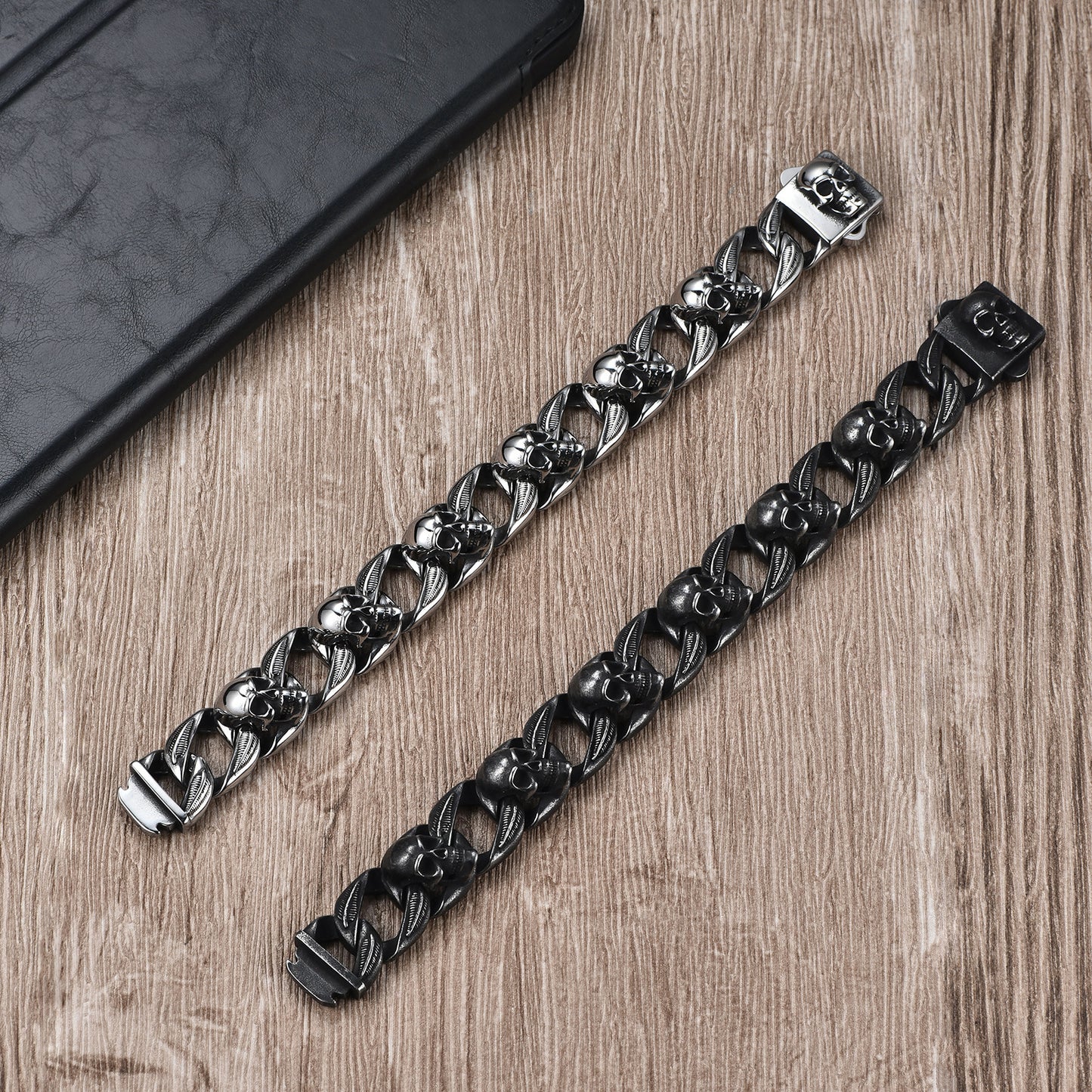 Skull Chain Bracelet